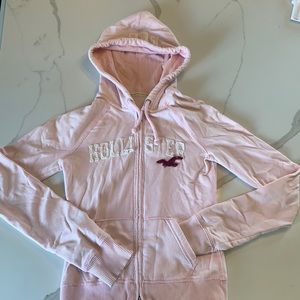 Hollister women’s zip up hoodie